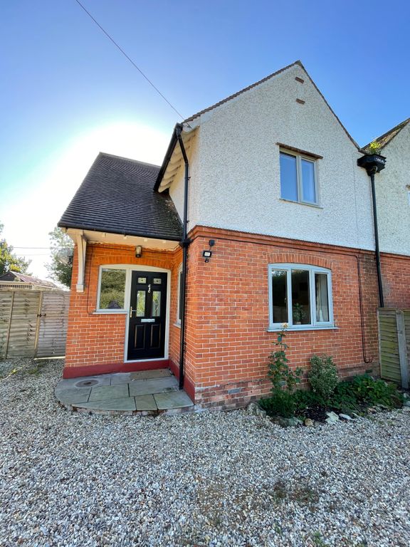 3 bed semidetached house for sale in Fakenham Road, Hillington, King's