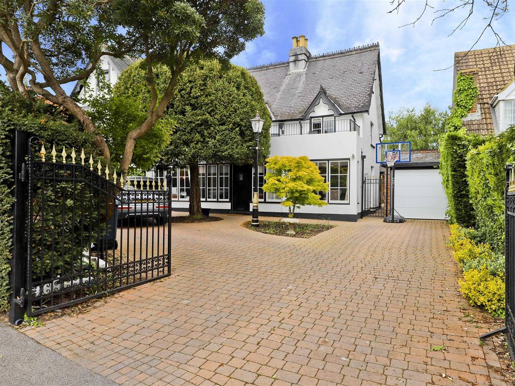 3 bed semidetached house for sale in Sharps Lane, Ruislip HA4, £1,000,000 Zoopla