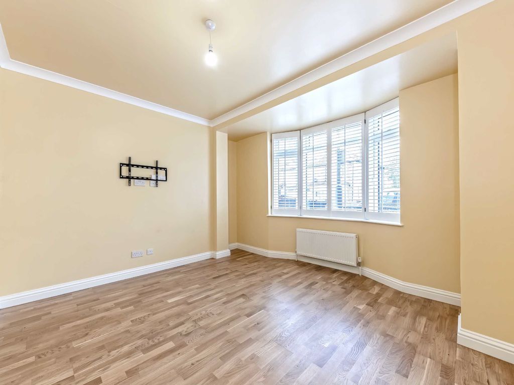 Studio to rent in Streatham Road, London SW16 Zoopla