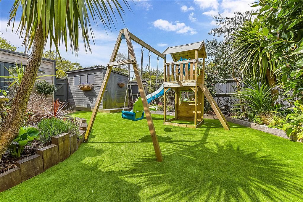 4 bed detached house for sale in Udimore Road, Broad Oak, Rye, East