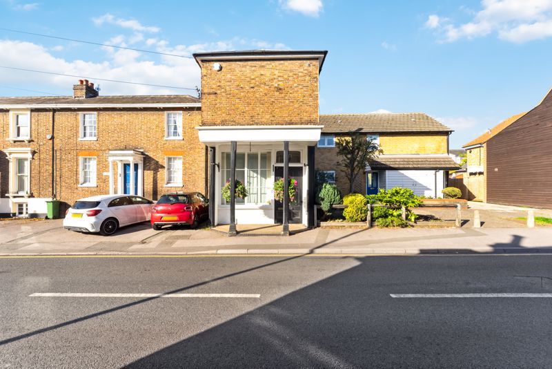 3 bed semidetached house for sale in West Street, Carshalton SM5 Zoopla