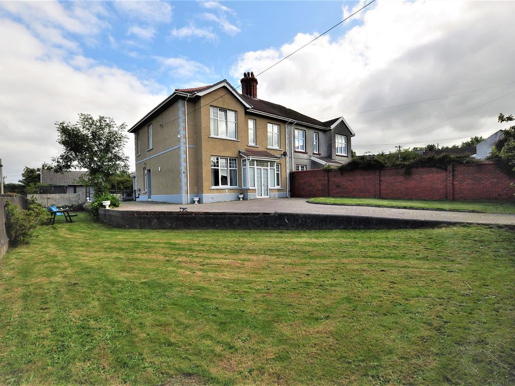 4 bed semidetached house for sale in Heol Y Neuadd, Tumble, Llanelli