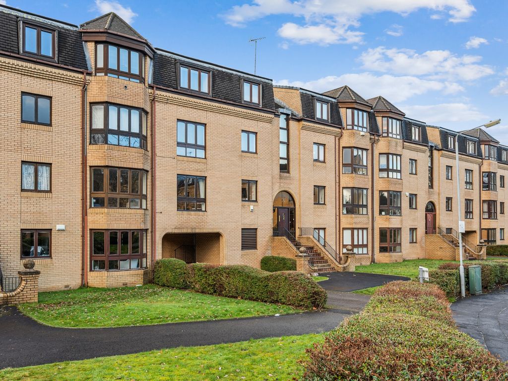 2 bed flat for sale in Hughenden Lane, Hyndland, Glasgow G12, £235,000