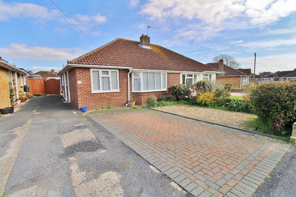 2 bed semidetached bungalow for sale in Alfred Road, Stubbington
