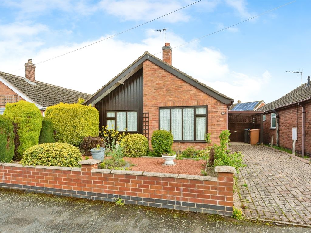 2 bed detached bungalow for sale in Peters Avenue, Newbold Verdon