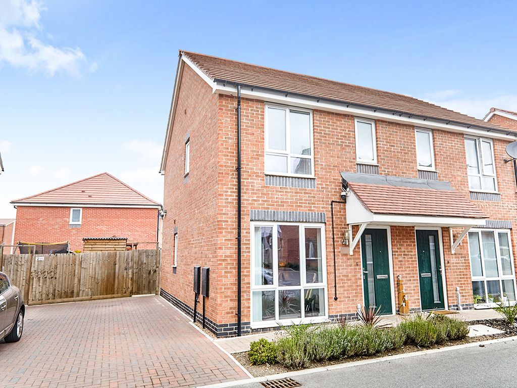 2 bed semidetached house for sale in Mayflower Drive, BurtonOnTrent