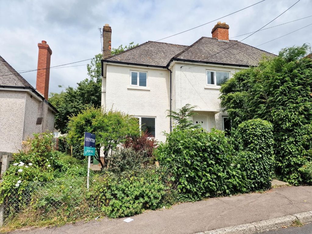 3 bed semidetached house for sale in Thompson Road, Uplands, Stroud