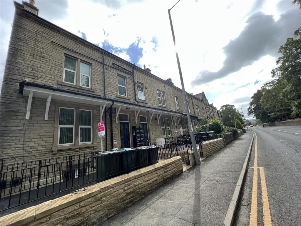 Block of flats for sale in Skipton Road, Keighley BD20 Zoopla