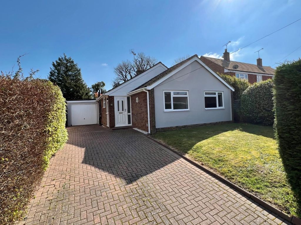 3 bed detached bungalow for sale in Wayside Avenue, St. Michaels