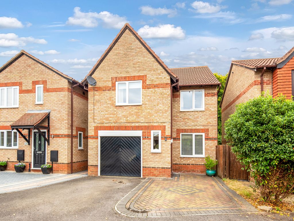 3 bed detached house for sale in Hornbeam Road, Bicester OX26 Zoopla