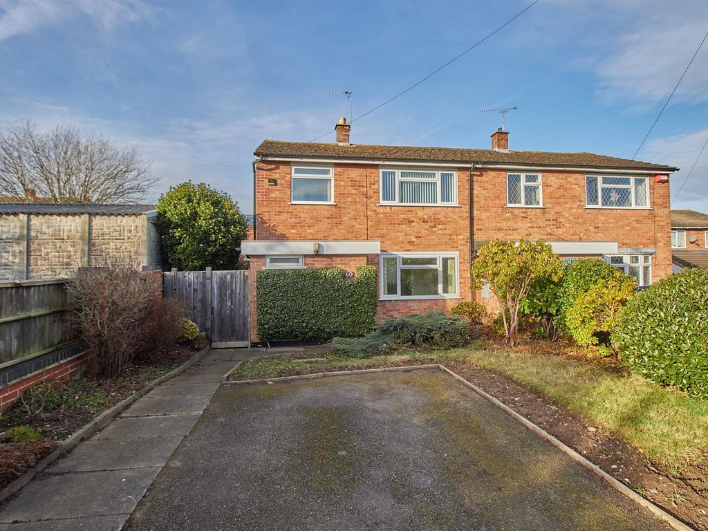 3 bed semidetached house for sale in Kirkby Road, Desford, Leicester