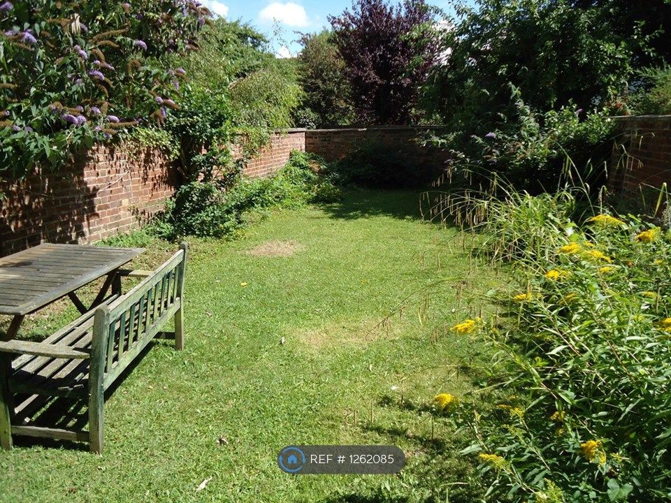 1 bed flat to rent in Bath Rd, Cheltenham GL53, £738 pcm Zoopla