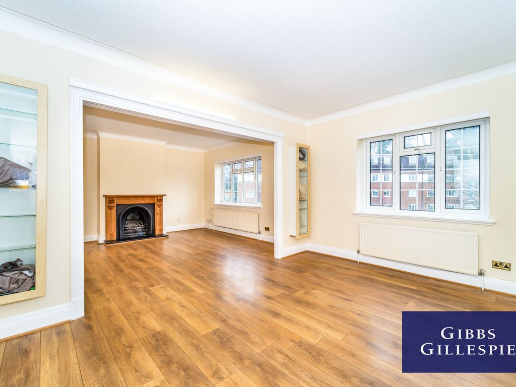 4 bed flat to rent in Herga Court, Sudbury Hill Road, Harrow On The