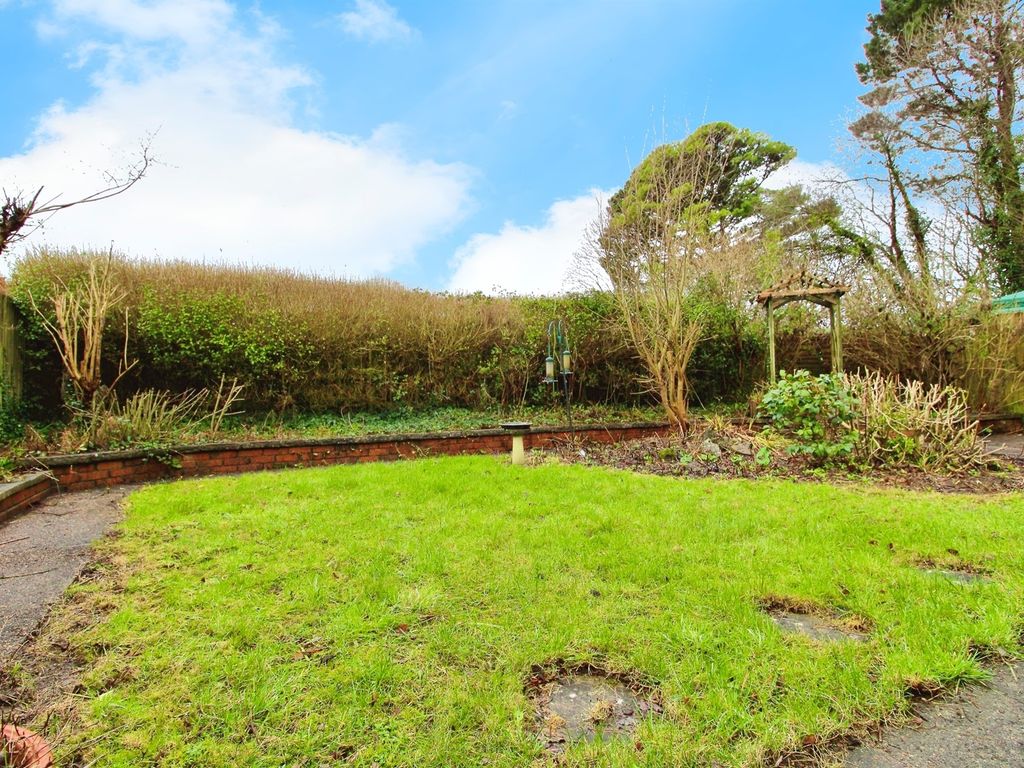 3 bed bungalow for sale in Longmeadow Drive, Dinas Powys CF64, £375,000
