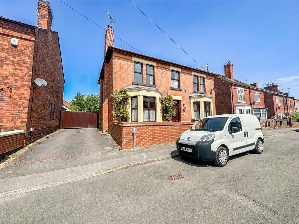 3 bed property to rent in Bamford Street, Marehay, Ripley DE5 Zoopla
