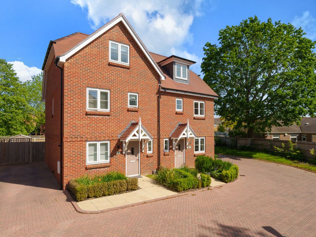 4 bed semidetached house for sale in Ottershaw, Chertsey, Surrey KT16