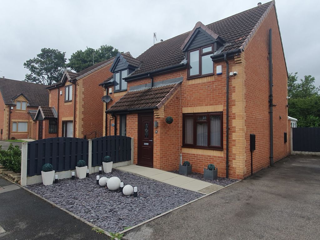 2 bed semidetached house for sale in Mather Court, Sheffield S9, £