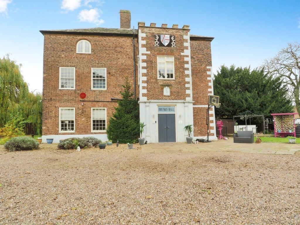 6 bed property for sale in Brumby Hall Gardens, Scunthorpe DN17, £