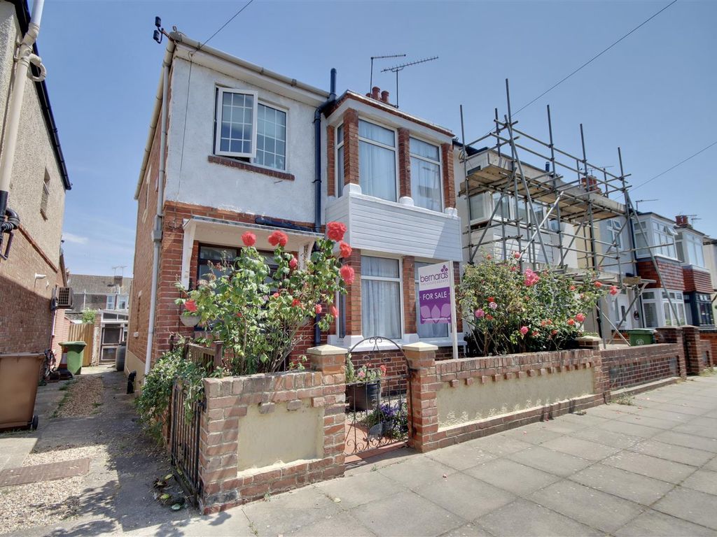 3 bed semidetached house for sale in Randolph Road, Portsmouth PO2