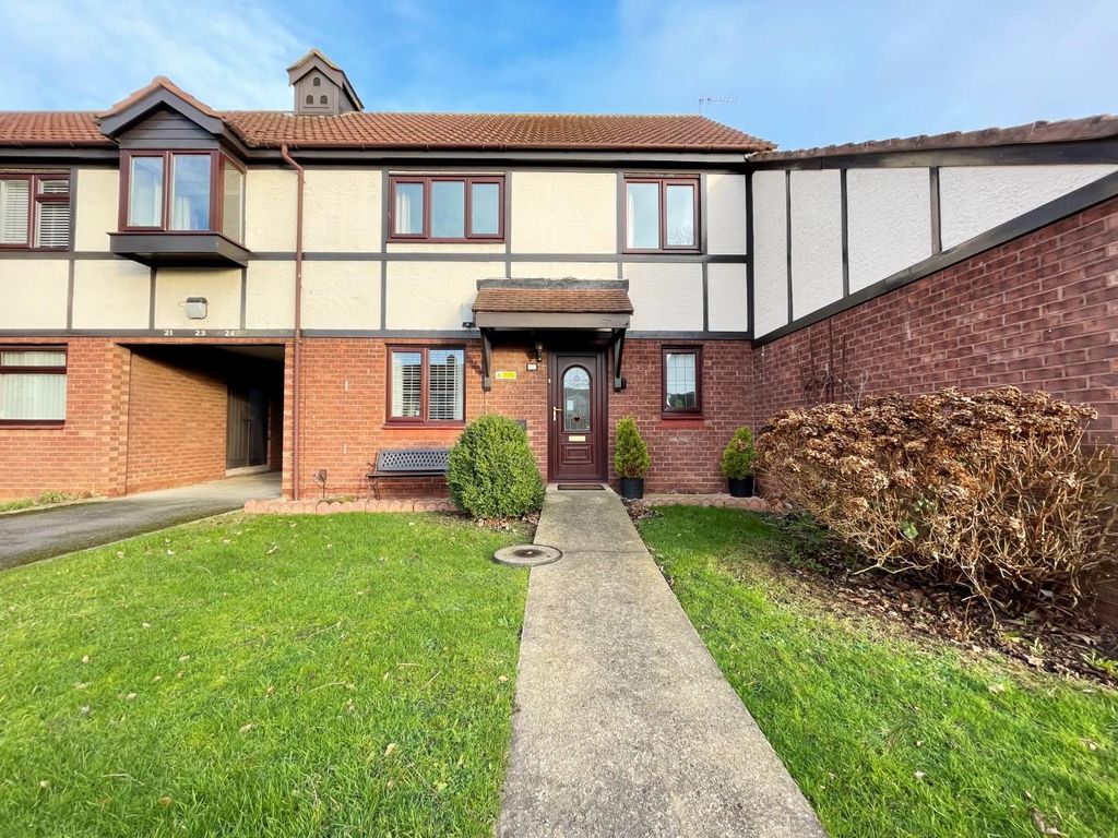 1 bed flat for sale in The Sycamores, Brooke Estate, Hartlepool TS25