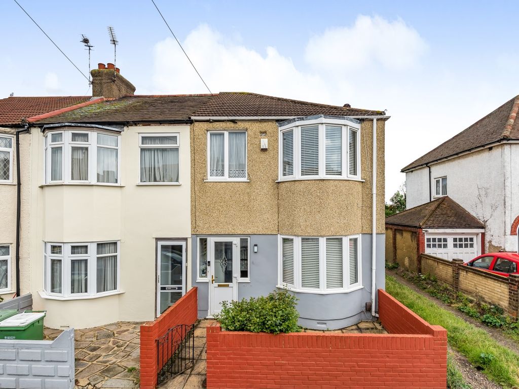 3 bed end terrace house for sale in Hurst Road, Erith DA8 Zoopla