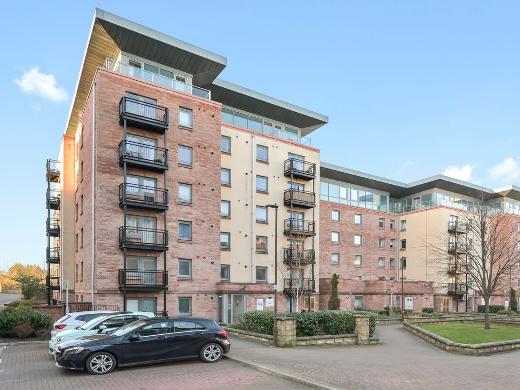 2 bed flat for sale in Flat 2, 24, Slateford Gait, Edinburgh EH11, £55,000 Zoopla