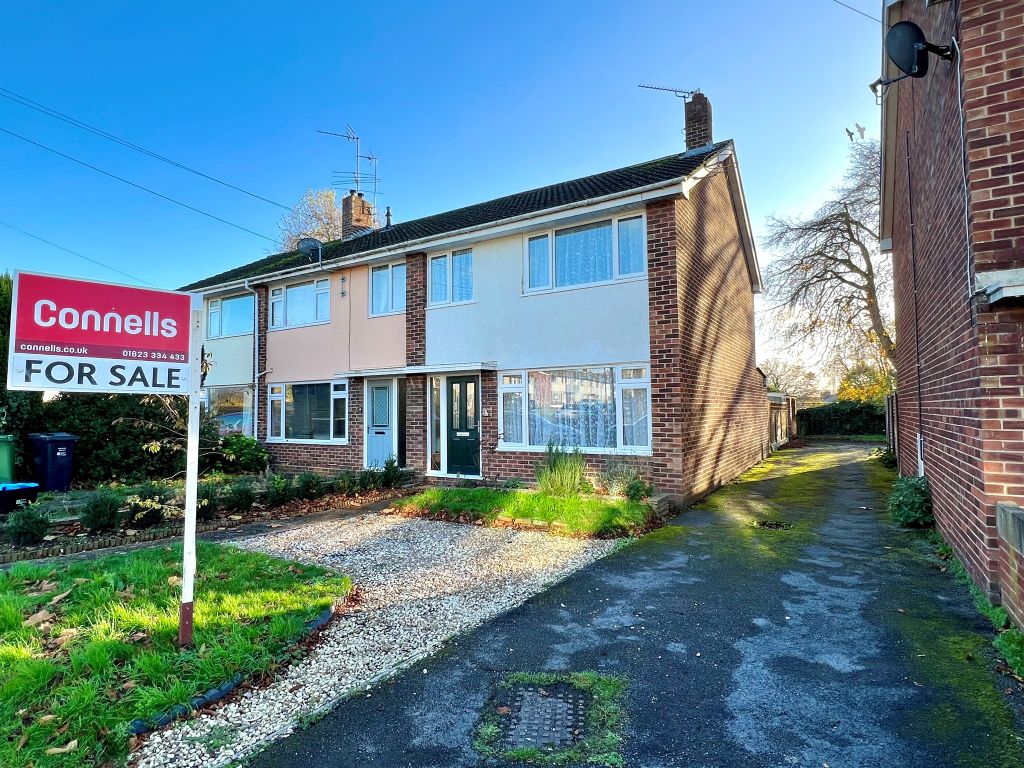 3 bed end terrace house for sale in Spencer Avenue, Taunton TA2 Zoopla