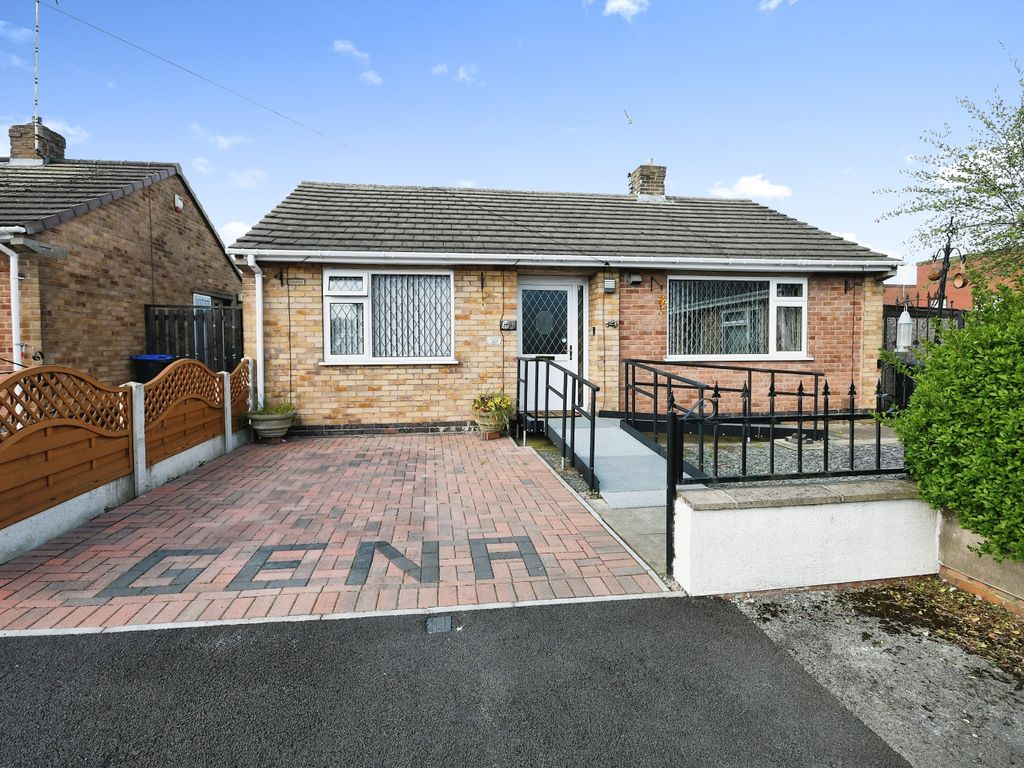Bungalow for sale in Elm Tree Road, KirkbyInAshfield, Nottingham