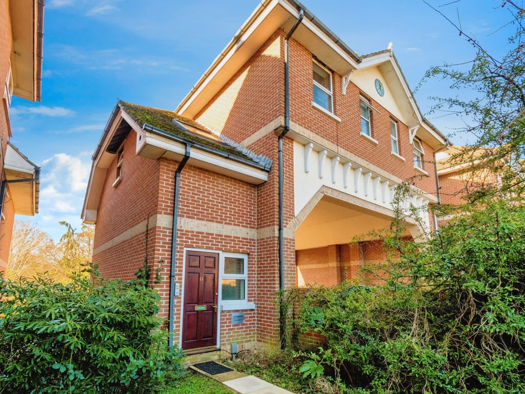 1 bed flat for sale in Westridge Road, Southampton, Hampshire SO17, £