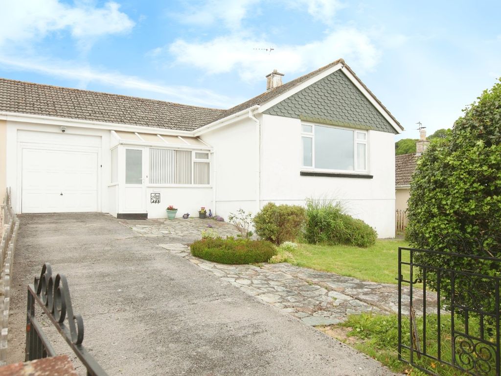 2 bed semidetached bungalow for sale in Stella Road, Paignton TQ3, £