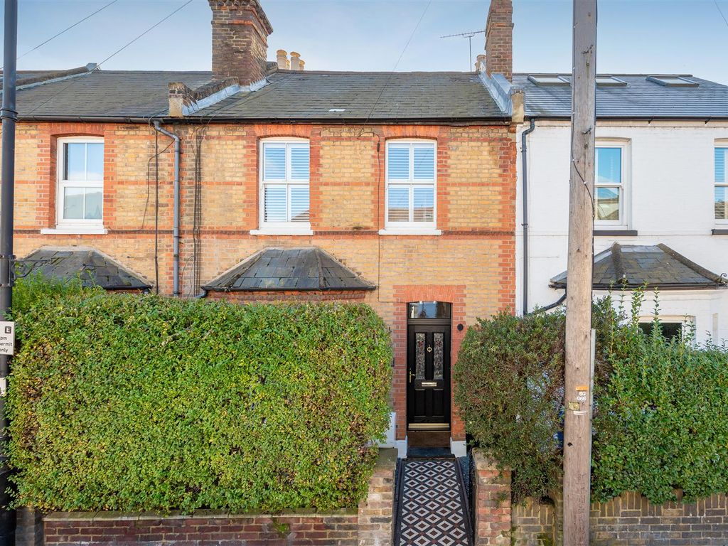 4 bed terraced house for sale in Arthur Road, Windsor SL4, £800,000