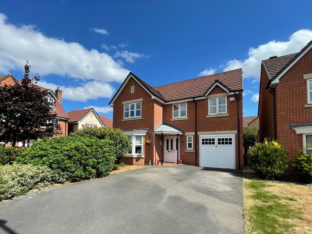 4 bed detached house for sale in Glendevon Way, Chellaston, Derby DE73