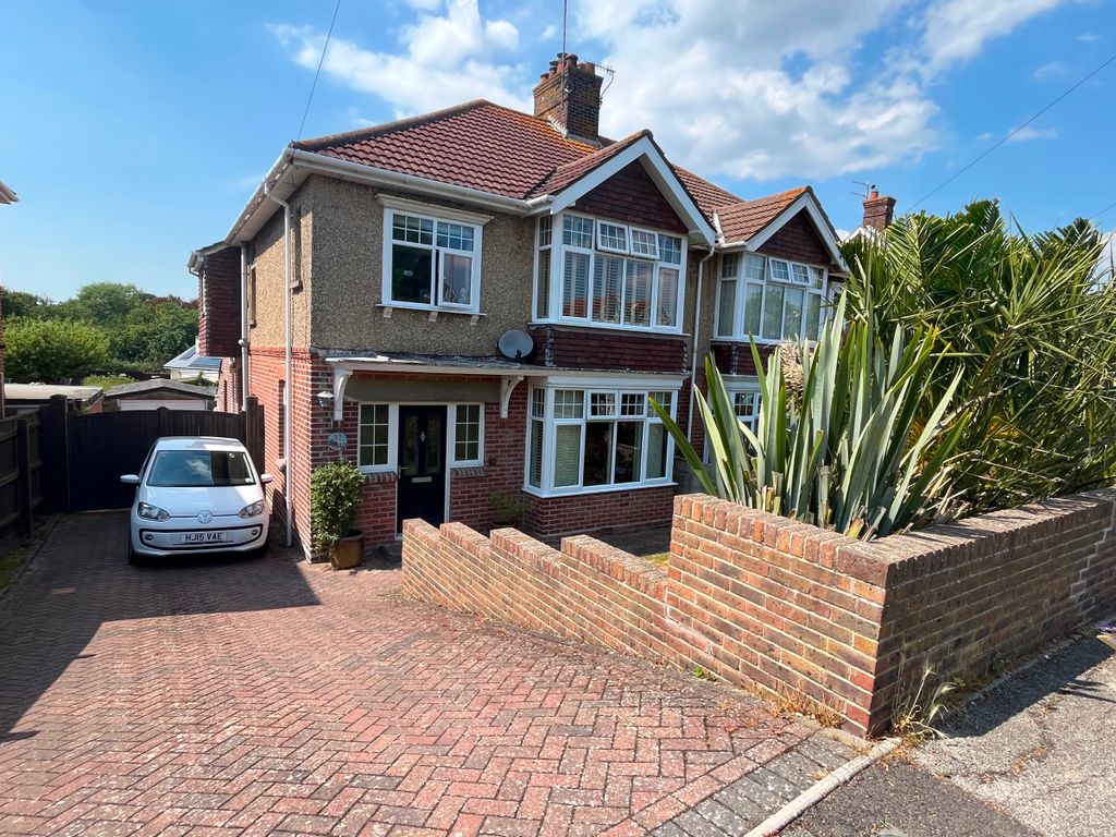 4 bed semidetached house for sale in Avenue, Weymouth DT4