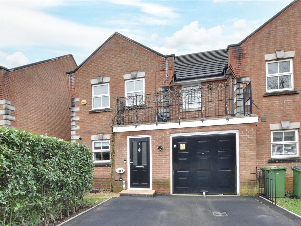 3 bed semidetached house for sale in Kendall Road, Shooters Hill
