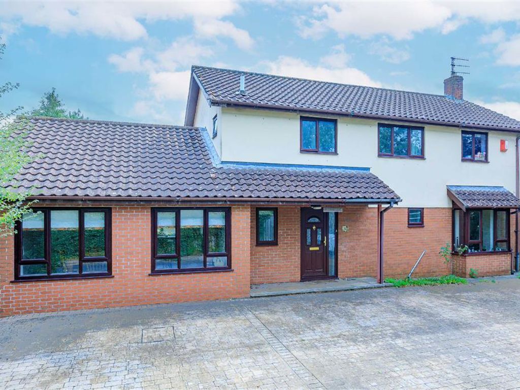 4 bed detached house for sale in Applegate, Brentry, Bristol BS10 Zoopla