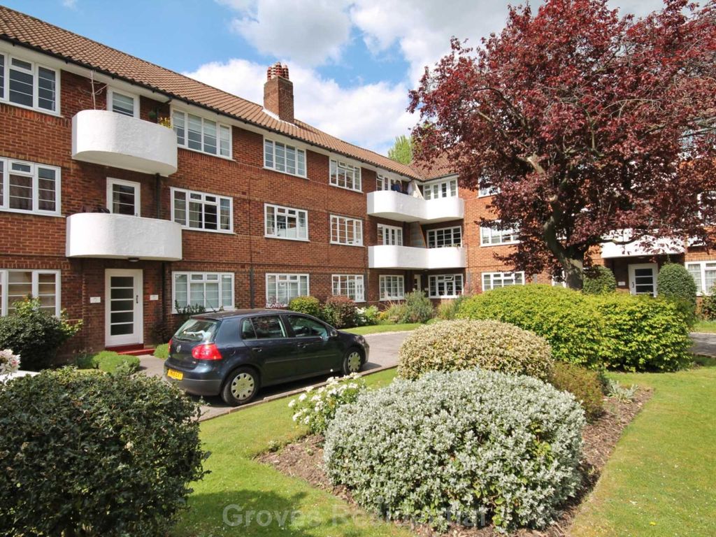 2 bed flat to rent in Richmond Road, London SW20 Zoopla