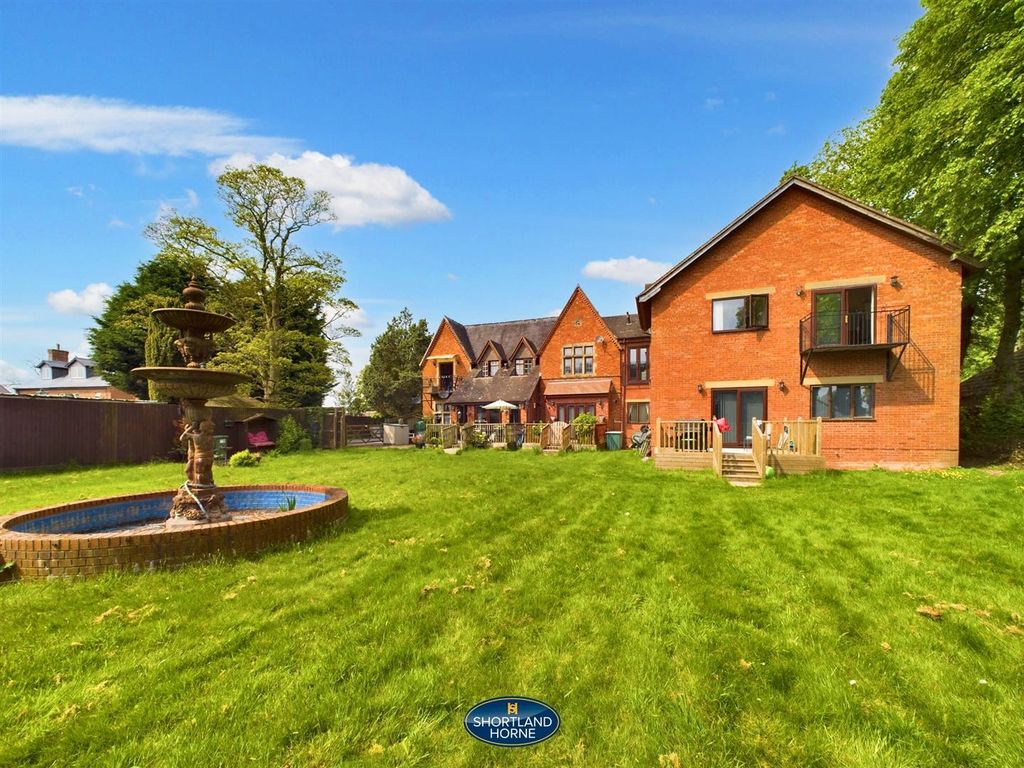 2 bed flat to rent in Arden Lodge, Mill Lane, Bulkington CV12, £795 pcm