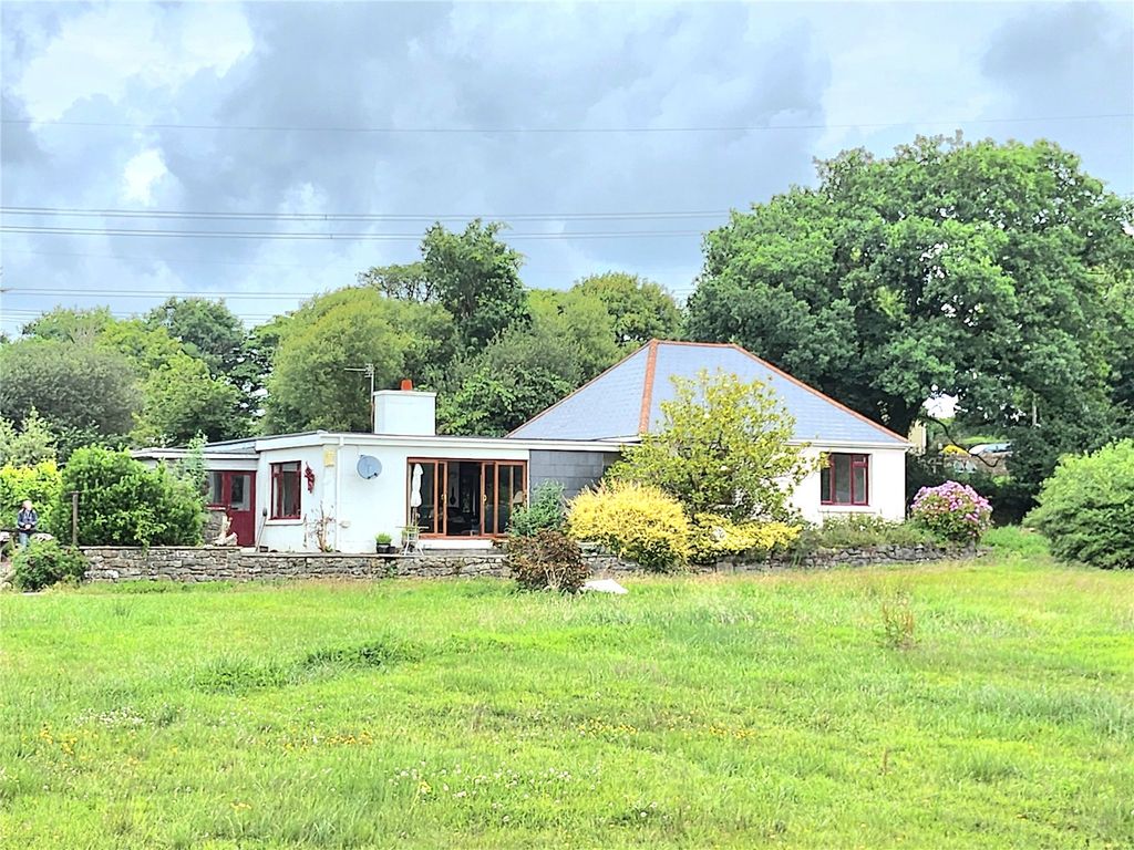 4 bed bungalow for sale in Llangain, Carmarthen, Carmarthenshire SA33