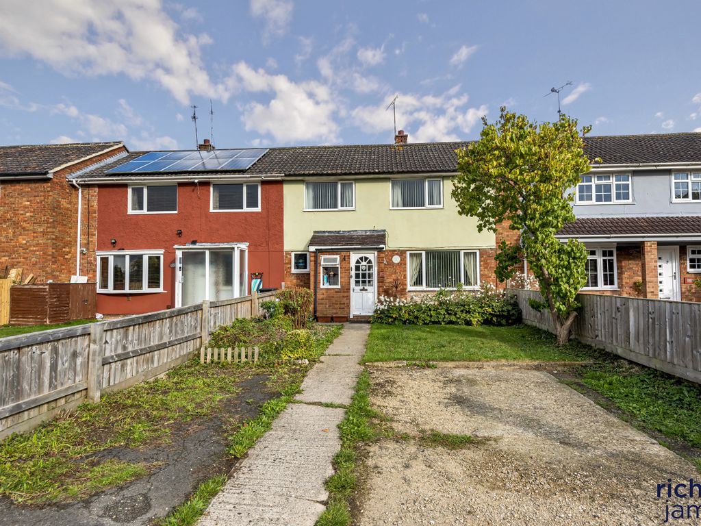 3 bed terraced house for sale in Queens Drive, Park South, Swindon SN3