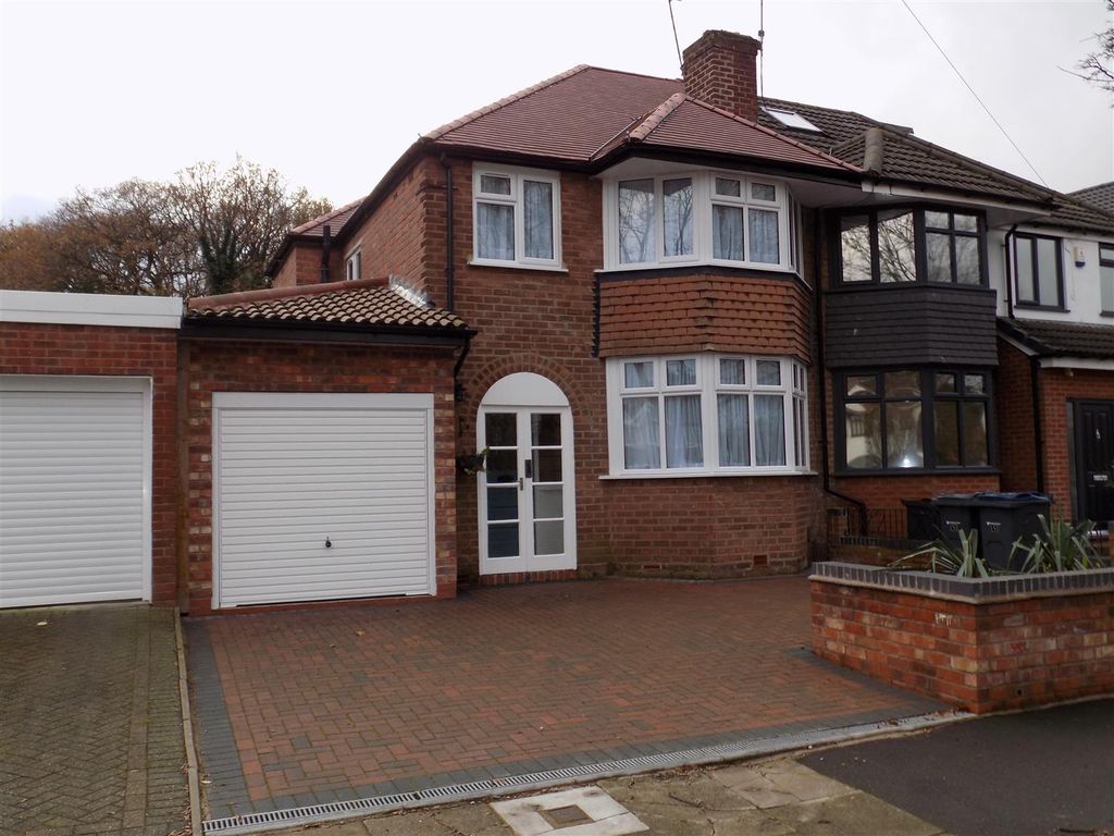 3 bed semidetached house for sale in Inchcape Avenue, Handsworth Wood