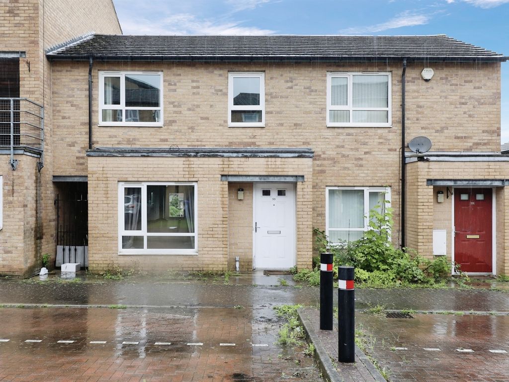 3 bed town house for sale in Park Grange Rise, Sheffield S2, £140,000