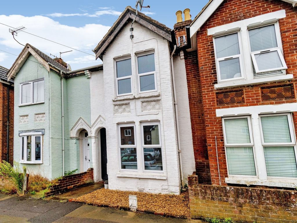 3 bed terraced house for sale in Dutton Lane, Eastleigh SO50, £270,000