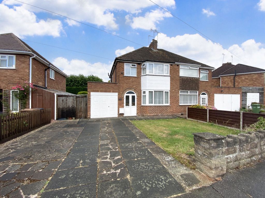 3 bed semidetached house for sale in Neville Road, Shirley, Solihull