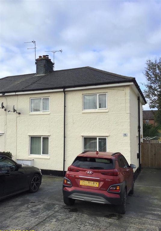 3 bed semidetached house for sale in Southwood Road, Cottingham HU16