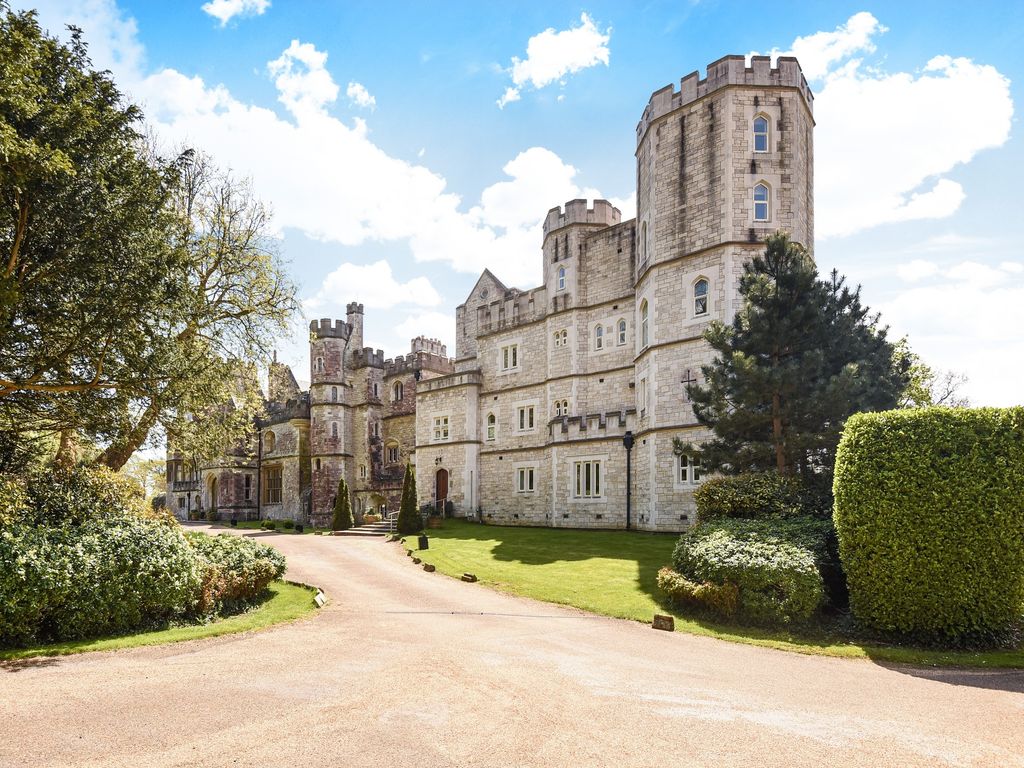 Property Details For Flat 6 Netley Castle Abbey Hill Property Details For Flat 6 Netley Castle Abbey Hill Southampton So31 5fa Zoopla