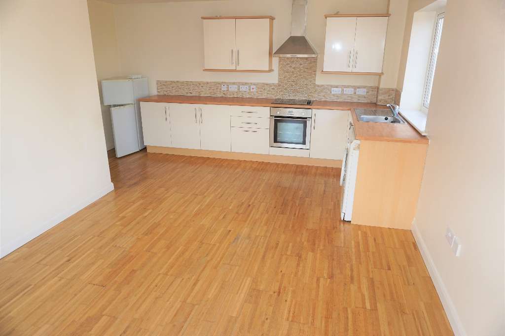 2 bed flat to rent in 92 Otley Road, Shipley BD18 Zoopla
