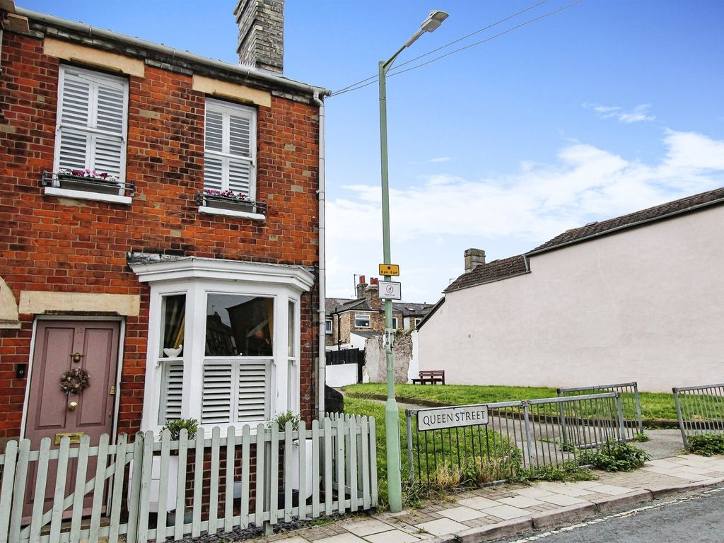 3 bed property for sale in Queen Street, Newmarket CB8, £270,000 Zoopla