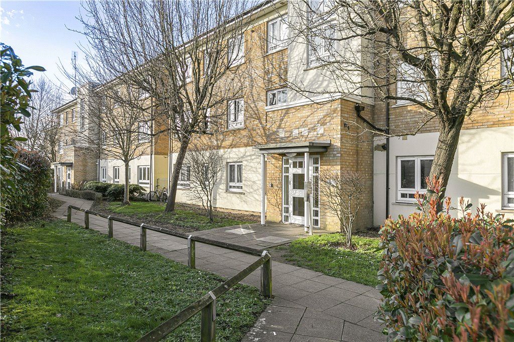 2 bed flat for sale in Ashford Road, Feltham TW13, £275,000 Zoopla