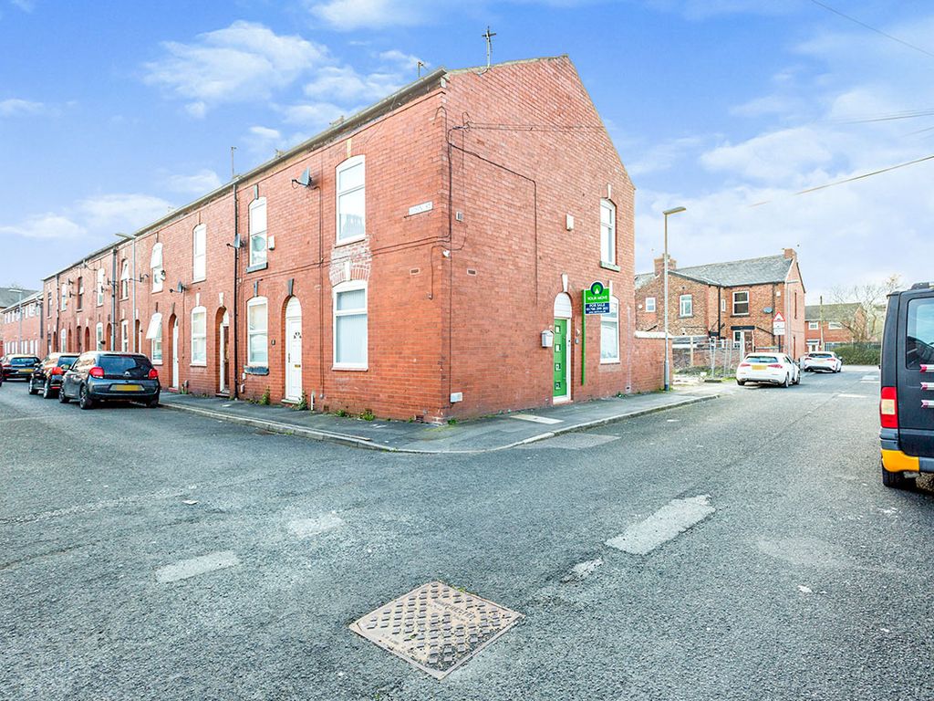 2 bed end terrace house for sale in Derby Street, Failsworth