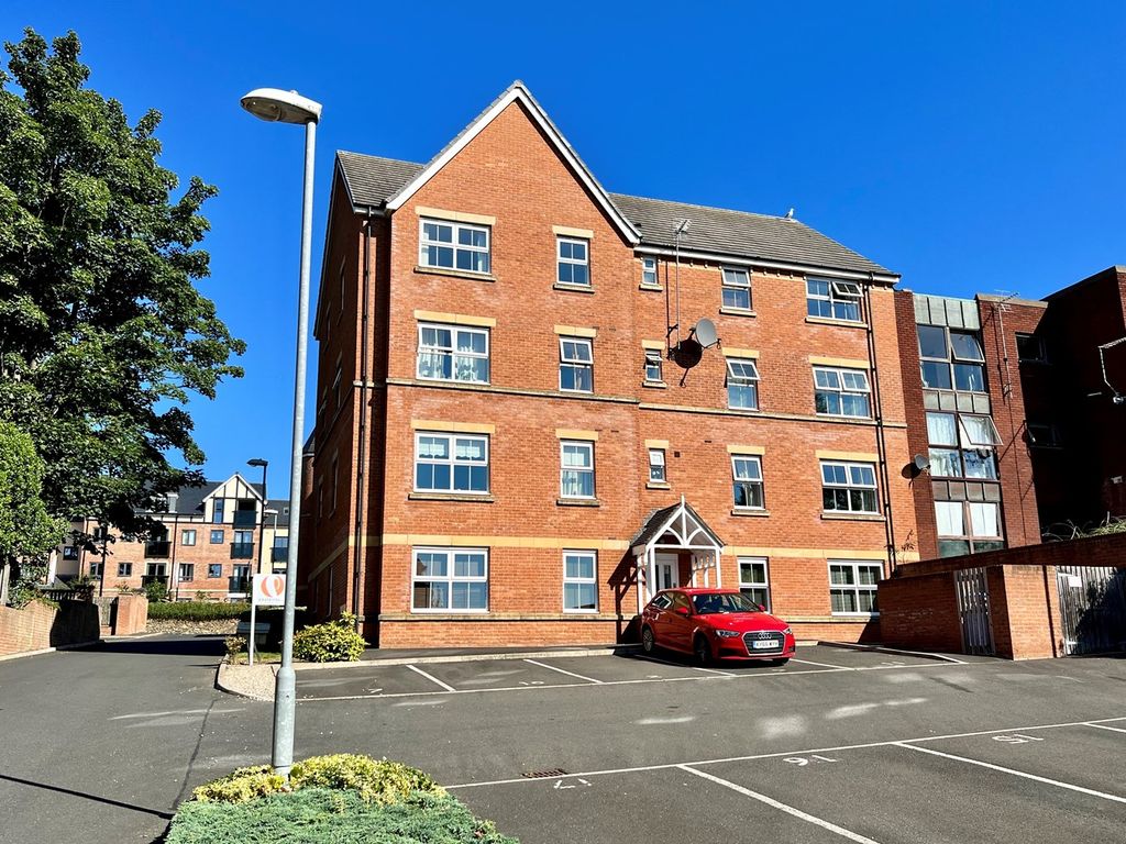 2 bed flat to rent in Stanfield House, Gray Road, Sunderland SR2, £730